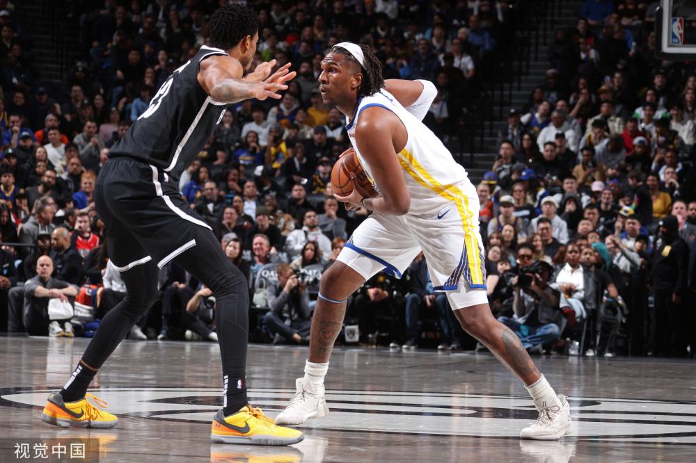 首次走出英 首次走出英